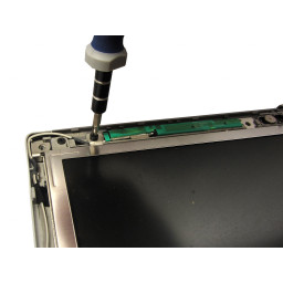 Замена дисплея Dell Latitude D630